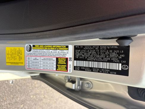 Used 2025 Lexus ES 350 w/ Premium Package FWD image 31