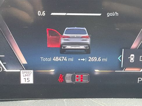 Used 2024 BMW X5 xDrive40i w/ Premium Package image 42