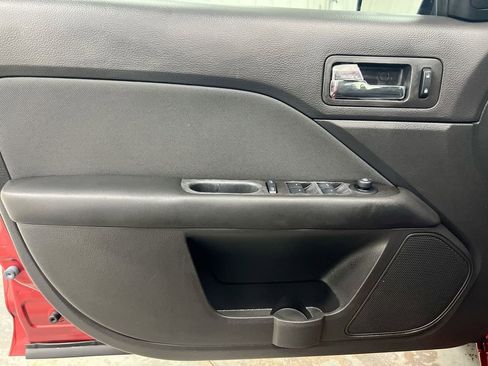 Used 2010 Ford Fusion SE FWD image 19