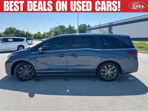 Used 2025 Honda Odyssey Touring image 7