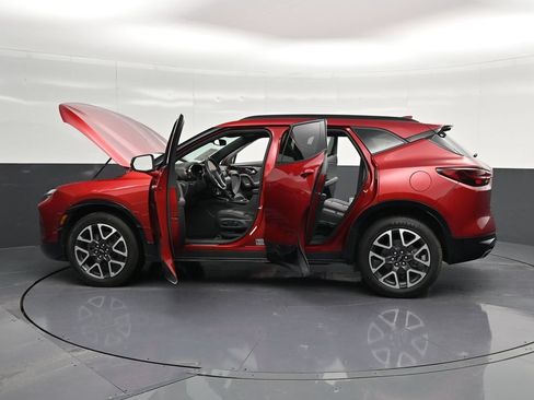 Used 2024 Chevrolet Blazer RS FWD image 44