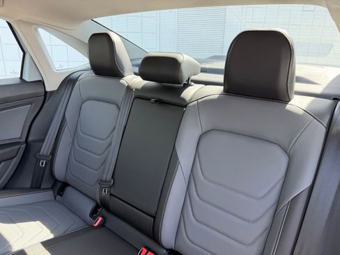 New 2026 Volkswagen Jetta SEL FWD image 18