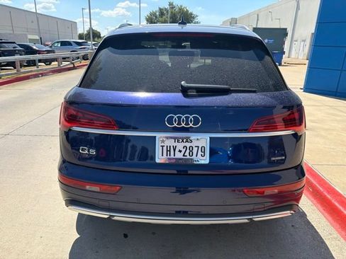 Used 2021 Audi Q5 2.0T Premium w/ Convenience Package AWD/4WD image 6