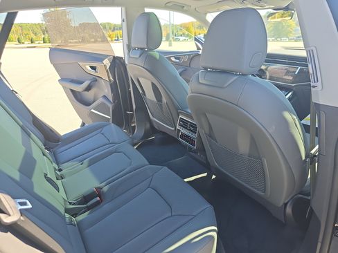 New 2025 Audi Q8 Premium Plus image 11