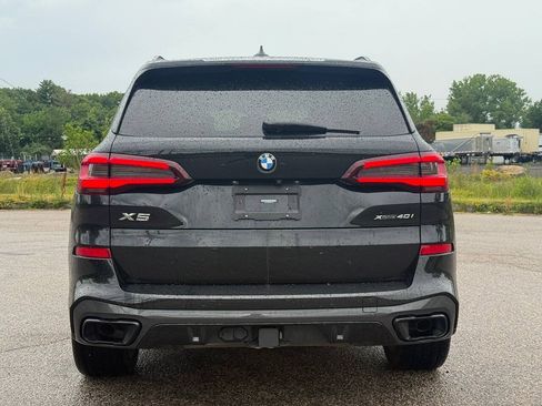 Used 2021 BMW X5 xDrive40i w/ M Sport Package AWD/4WD image 4