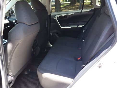 Used 2024 Toyota RAV4 LE FWD image 41