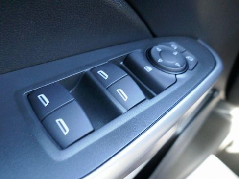 New 2026 Chevrolet Trax LS w/ LS Convenience Package FWD image 13