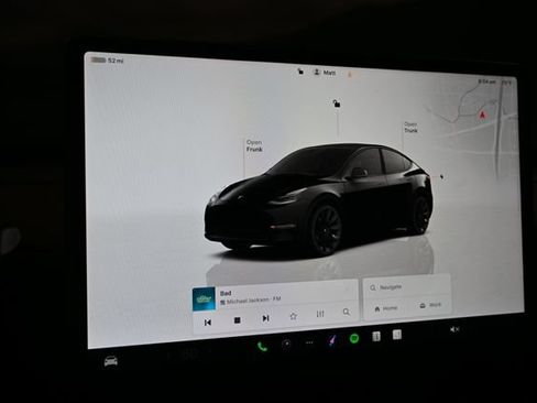 Used 2022 Tesla Model Y Long Range AWD/4WD image 26