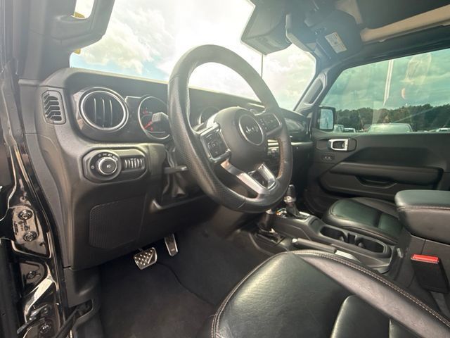 Used 2022 Jeep Wrangler Unlimited Rubicon w/ Dual Top Group AWD/4WD image 19