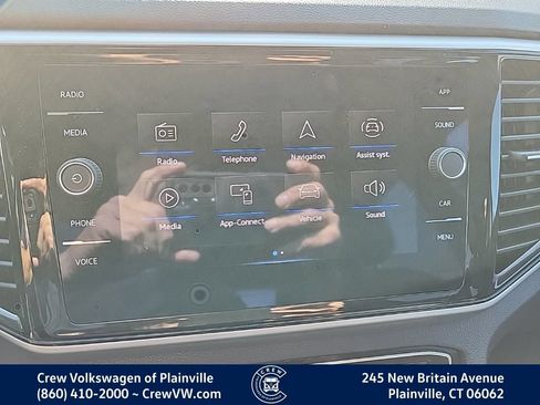 Certified 2023 Volkswagen Atlas SE w/ Panoramic Sunroof Package AWD/4WD image 7