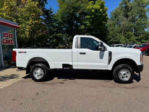 Used 2026 Ford F250 XL w/ Snow Plow/Camper Package AWD/4WD image 8
