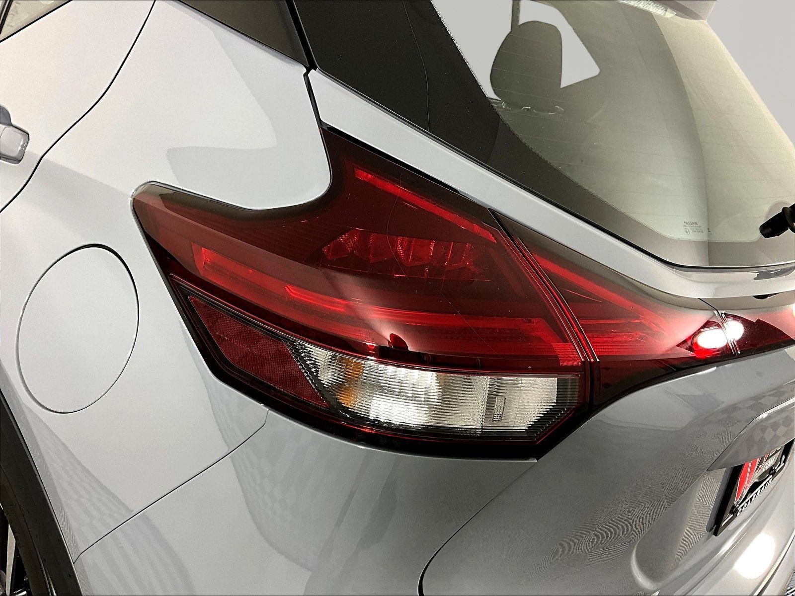 Used 2024 Nissan Kicks SV FWD image 23