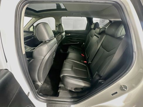 Used 2023 Hyundai Santa Fe SEL w/ Premium Package AWD/4WD image 28