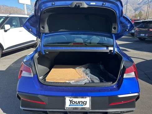 New 2026 Hyundai Elantra SEL Sport image 27