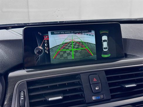 Used 2016 BMW 340i xDrive Sedan image 14