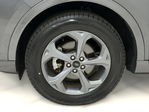 Certified 2023 Ford Escape ST-Line w/ Tech Pack #1 AWD/4WD image 11