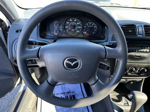 Used 2000 MAZDA Protege LX image 20