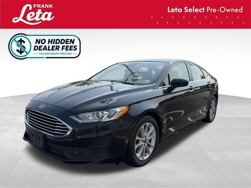 Used 2020 Ford Fusion SE FWD image 1