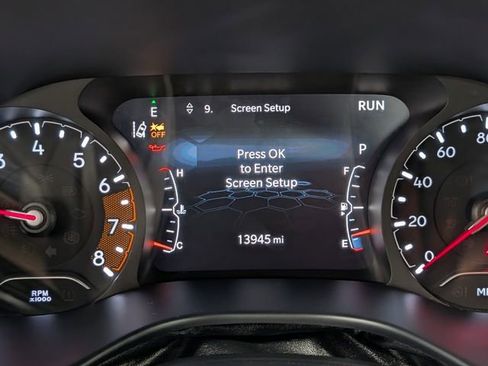 Used 2025 Jeep Compass Limited w/ Sun & Sound Group AWD/4WD image 20