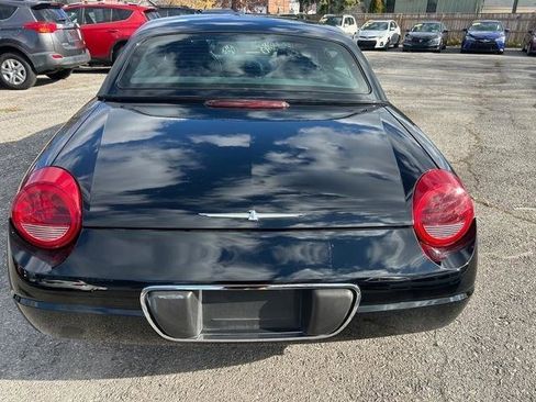 Used 2003 Ford Thunderbird RWD image 3