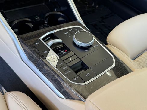 Certified 2023 BMW 330e image 29