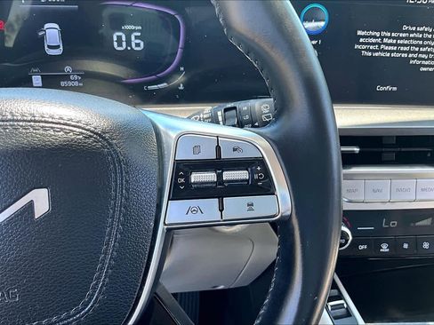 Used 2024 Kia Telluride S w/ S Sunroof Package FWD image 24