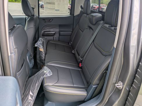 New 2025 Ford Maverick Lobo image 5