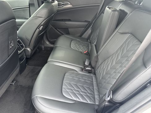 Certified 2023 Kia Sportage X-Pro Prestige image 6