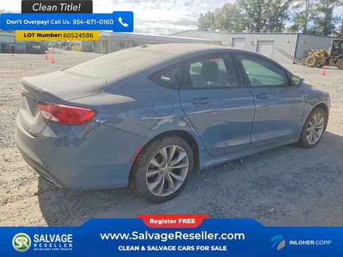 Used 2015 Chrysler 200 S FWD image 4
