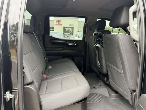 Used 2024 Chevrolet Silverado 1500 RST AWD/4WD image 12