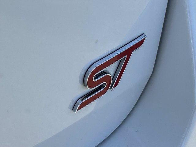Certified 2025 Ford Explorer ST AWD/4WD image 11