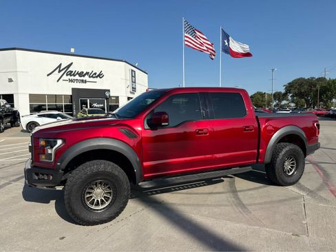 Used 2019 Ford F150 Raptor w/ Equipment Group 802A Luxury AWD/4WD image 1