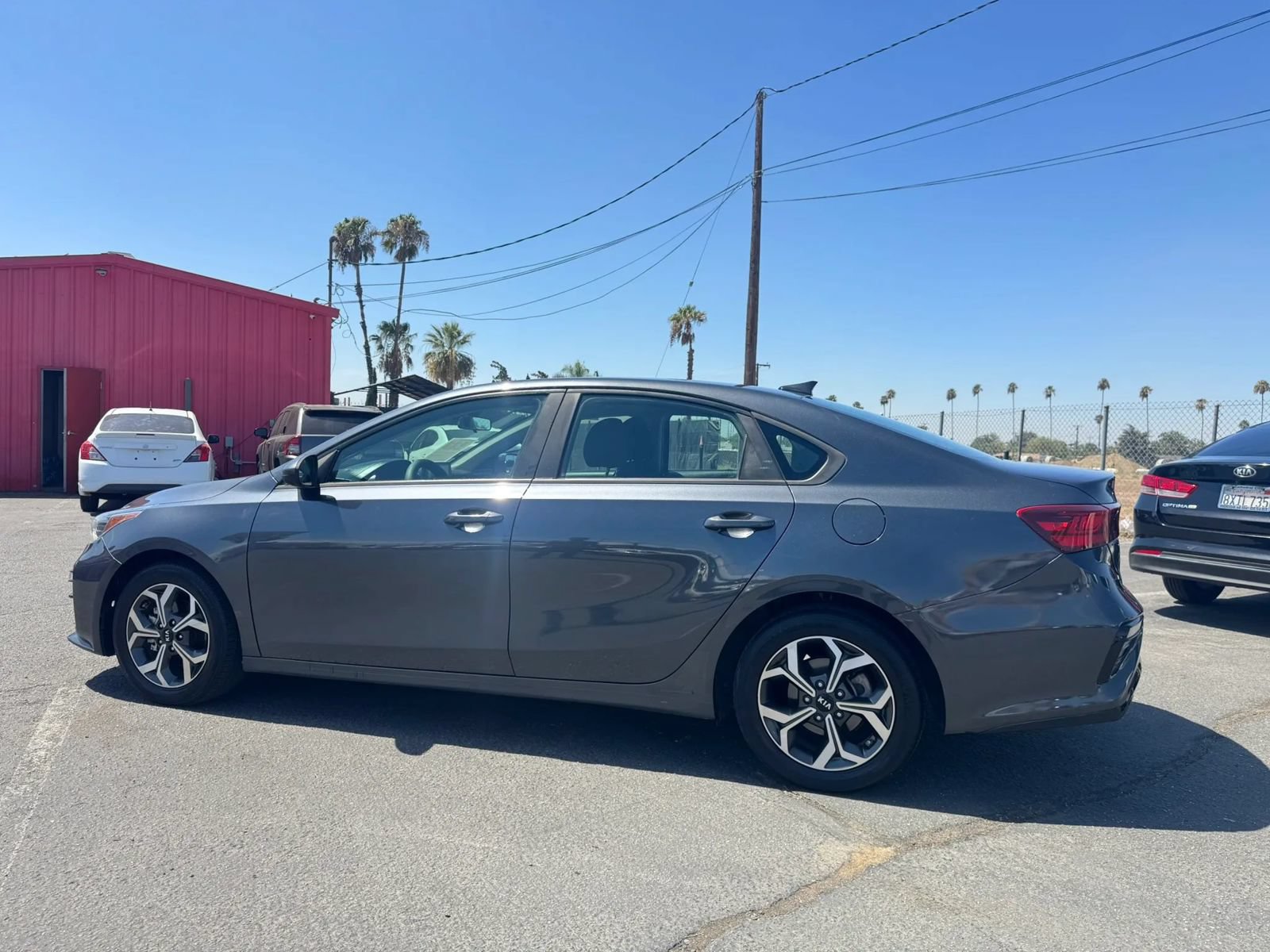 Used 2020 Kia Forte LXS FWD image 4