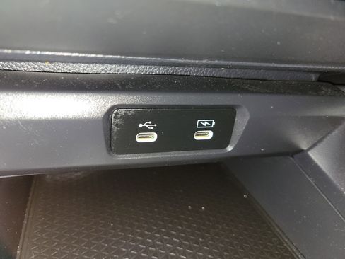 Used 2023 Honda Accord LX image 18