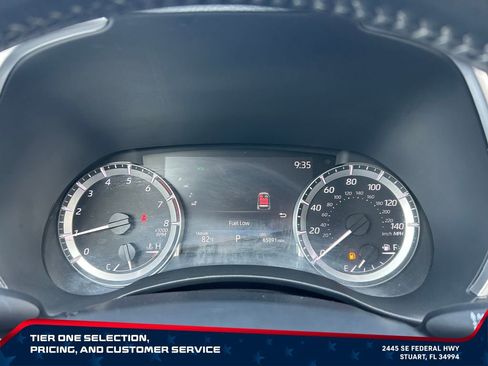 Used 2023 Toyota Highlander XLE FWD image 20