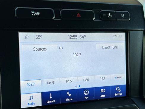 Used 2020 Ford F150 Lariat image 19