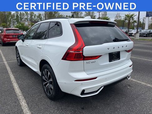Used 2025 Volvo XC60 B5 Plus AWD/4WD image 3