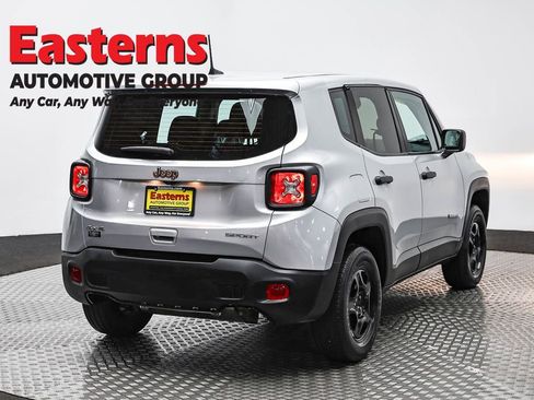Used 2021 Jeep Renegade Sport AWD/4WD image 5