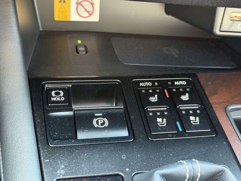 Used 2022 Lexus RX 350 AWD w/ Premium Package image 25