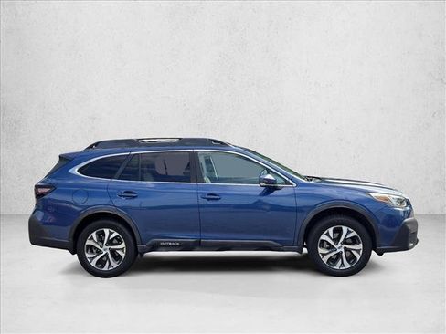 Used 2020 Subaru Outback Limited w/ Popular Package #2 AWD/4WD image 4