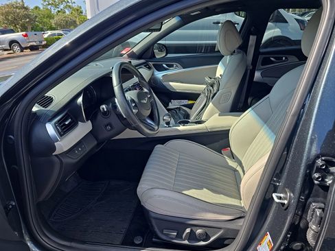 Used 2023 Genesis G70 2.0T w/ Sport Prestige Package image 3