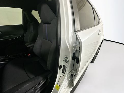 Used 2022 Toyota Corolla SE image 12