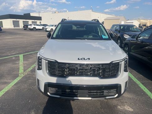 Used 2025 Kia Sorento SX AWD/4WD image 6
