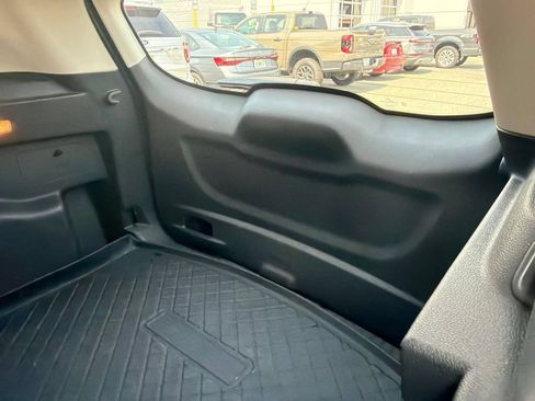Used 2017 Ford Escape SE FWD image 26