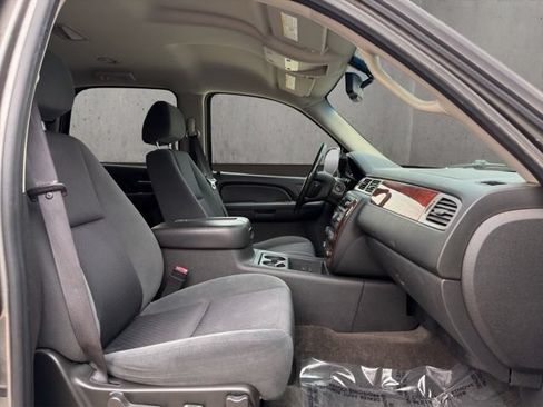 Used 2009 Chevrolet Tahoe LT w/ Convenience Package AWD/4WD image 21