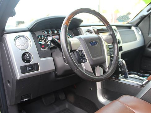 Used 2014 Ford F150 Platinum image 15