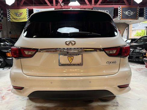 Used 2016 INFINITI QX60 Luxe w/ Premium Plus Package AWD/4WD image 6