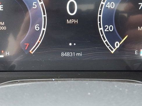 Certified 2022 Jeep Grand Cherokee L Limited image 27