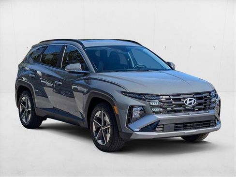New 2025 Hyundai Tucson SEL image 7