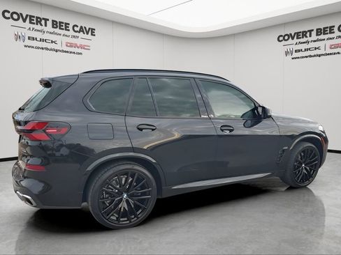 Used 2025 BMW X5 M60i image 10